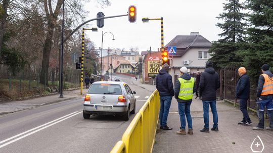 Sygnalizacja dyscyplinująca kierowców w Pelplinie