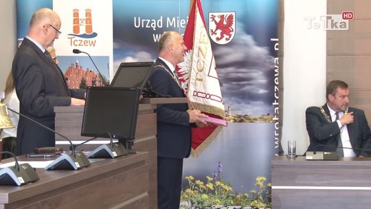 Tarcia między samorządowcami. Walka na gesty i słowa