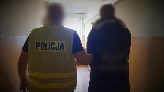 Tczew: 22-latek zatrzymany za przestępstwa na tle seksualnym. Policja ma ważny apel!  