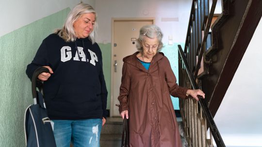Tczew dzięki rządowym pieniądzom pomaga seniorom