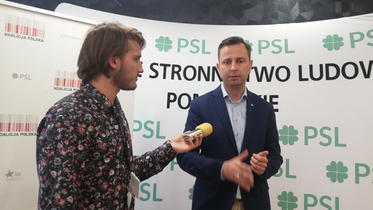 Tczew: Koalicja Polska podpisała umowę o współpracy ze Stowarzyszeniem Pomorski Ruch Obywatelski “Pro Obywatel”. Kosiniak-Kamysz odwiedził Tczew