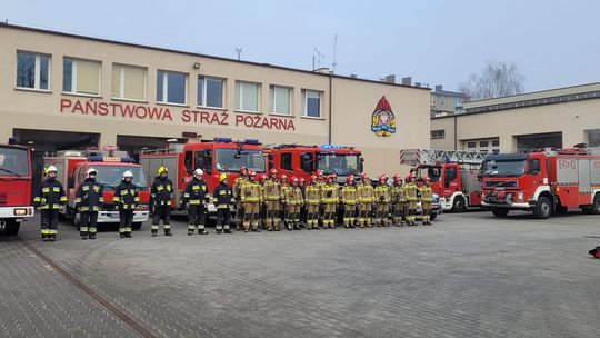 Tczew: Minuta ciszy dla poległych strażaków z Ukrainy