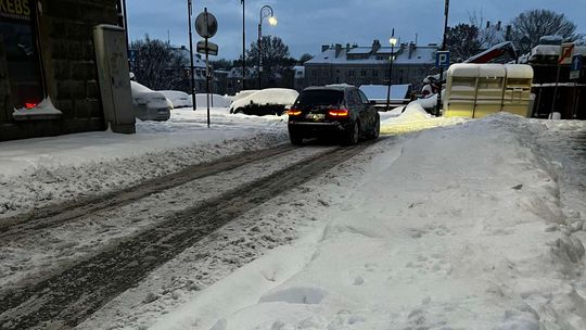 Tczew: Służby w pełnej gotowości, priorytetem przejezdność głównych arterii