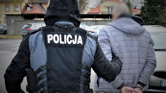 Tczew: Ukradł blender i prostownicę. Pobił pracowniczkę sklepu, bo próbowała go zatrzymać