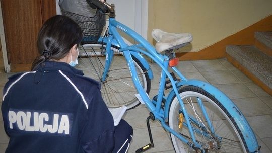 Tczew: Właściciel niebieskiego roweru poszukiwany