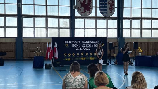 Tczewianie mówią o: Wakacje oficjalnie rozpoczęte! Jakie plany na lato mają uczniowie? [SONDA]