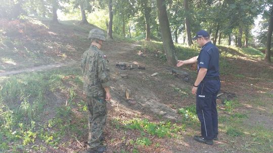 Tczewscy policjanci zabezpieczali niewybuch