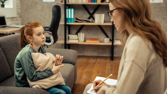 Te liczby mrożą krew w żyłach. Uczniowie w jednej trzeciej szkół bez pomocy psychologa