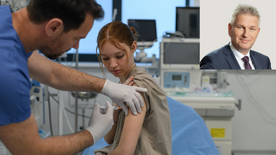 To będzie wojna szczepionkowa. Wiceminister ujawnił plany