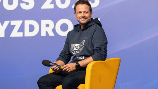 Trzaskowski wypisał syna z edukacji zdrowotnej. Sieć zawrzała