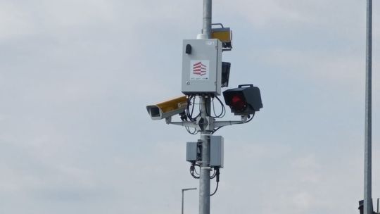 [UWAGA KIEROWCY] System RedLight na Alei Solidarności