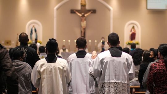 Wielki Piątek 2026. Mamy wolne, czy jednak idziemy do pracy?