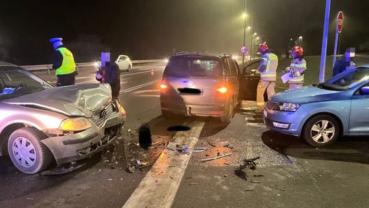 Wypadek na al. Solidarności w Tczewie. Jedna osoba trafiła do szpitala