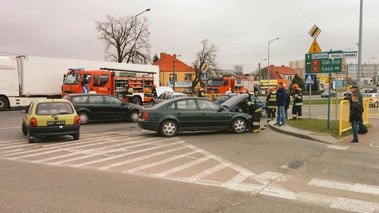 Wypadek na skrzyżowaniu ul. Jagiellońskiej i Braci Grimm