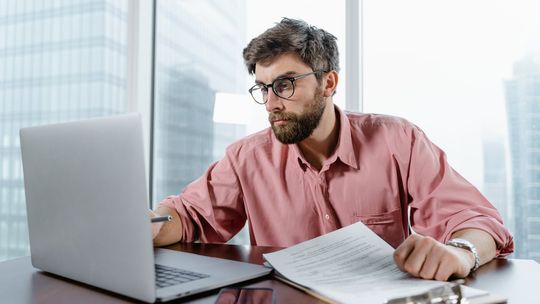 Wysokość podatku od działki – od czego zależy i jak go obliczyć?