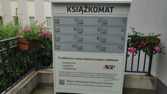 Zamów książki z biblioteki i odbierz je w ciągu 48 godzin - w Tczewie pojawił się "książkomat"