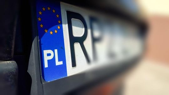 Zarejestrowanie samochodu przez internet? Może się udać jeszcze w tym roku