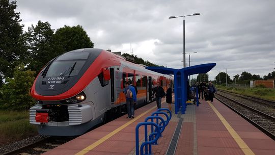 Zblewo: Samochód osobowy zderzył się z pociągiem