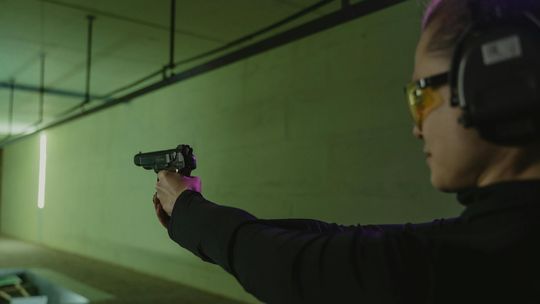 Znaczenie precyzji w sporcie strzeleckim - kluczowe czynniki sukcesu