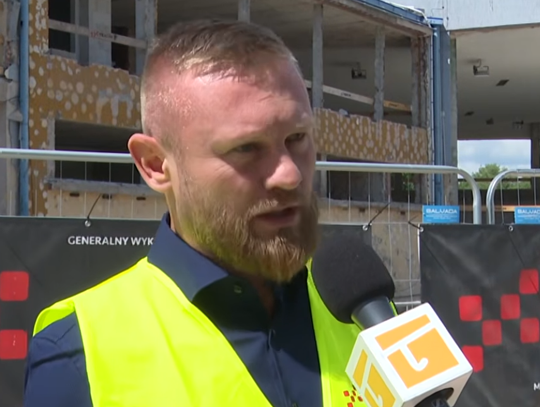 "Niespodzianki się pojawiają". Co słychać na przebudowie basenu?