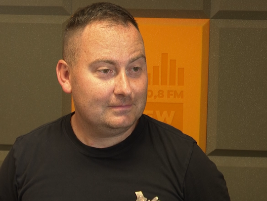 Ratownik medyczny w Radiu Tczew: Jak przetrwać mordercze upały? [ROZMOWA]