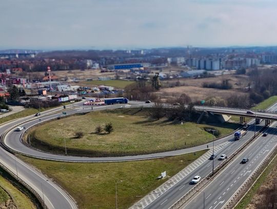 Rozbudowa węzła Kowale na S6: Dziewięć ofert na stole. Znamy szczegóły i harmonogram prac
