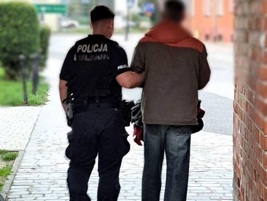 Ukrywał się w Wielkiej Brytanii przez 20 lat. Policjanci czekali na niego w rodzinnych stronach!