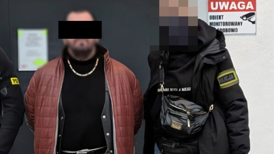 10 lat nie wystarczyło. Groźny handlarz bronią znów w rękach policji 10 lat nie wystarczyło. Groźny handlarz bronią znów w rękach policji