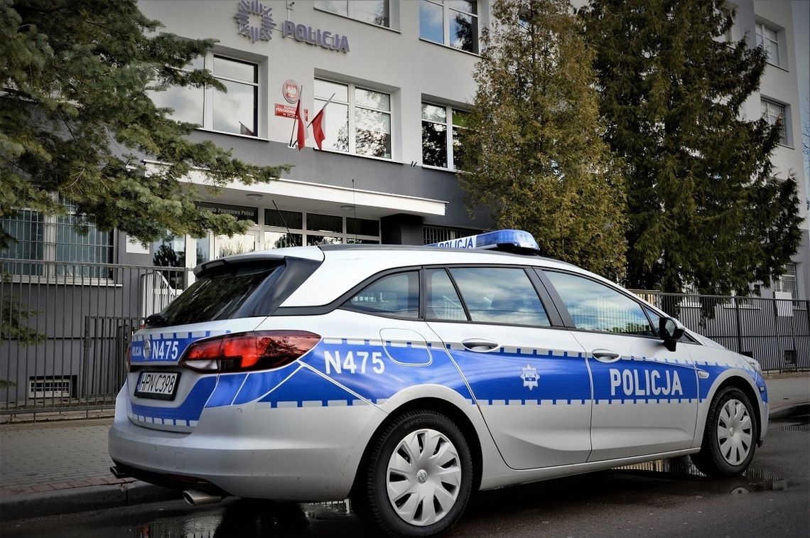 Cztery nowe samochody trafiły do tczewskiej policji