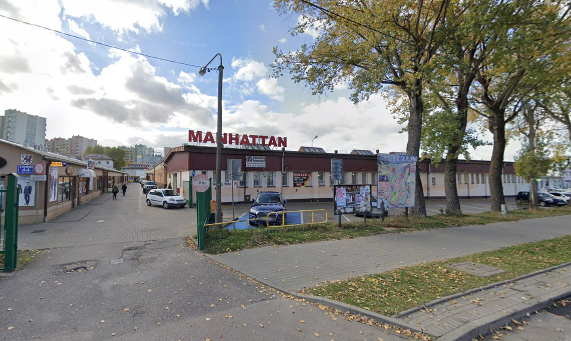 Dwa miejskie przetargi: staw przy ul. 30 Stycznia i boksy na Manhattanie Dwa miejskie przetargi: staw przy ul. 30 Stycznia i boksy na Manhattanie