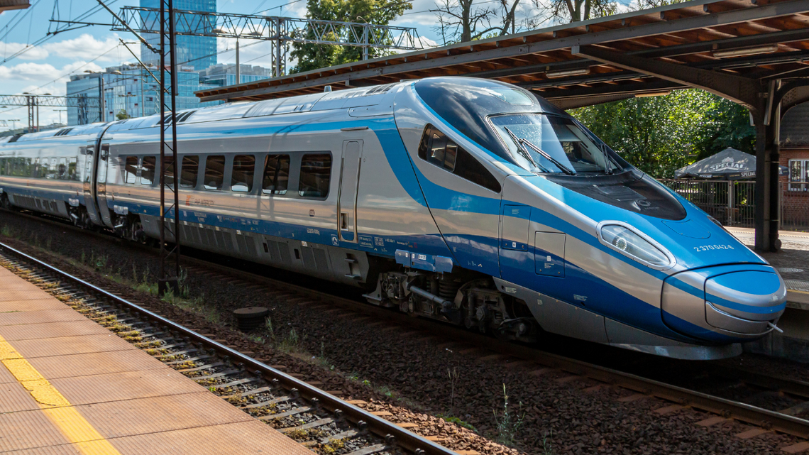 Dziś zaczynają się ferie zimowe. Jak w tym czasie podróżować taniej koleją? Dziś zaczynają się ferie zimowe. Jak w tym czasie podróżować taniej koleją?