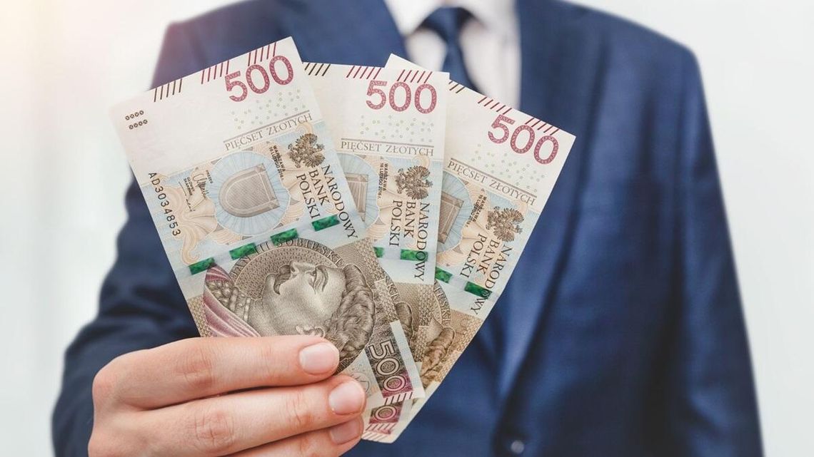 Kasa w samorządzie. Burmistrzowie, wójtowie i prezydenci miast zarobią więcej