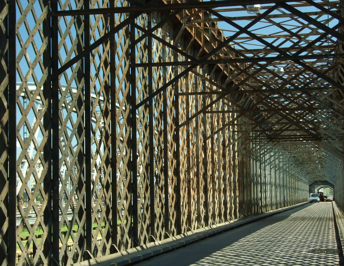 KIO interweniuje w sprawie przetargu na wznowienie przebudowy mostu tczewskiego KIO interweniuje w sprawie przetargu na wznowienie przebudowy mostu tczewskiego