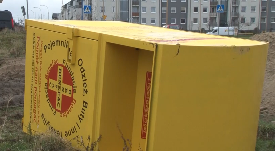 Kontenery na tekstylia wracają na ulice Tczewa. Miasto finalizuje rozmowy z operatorem