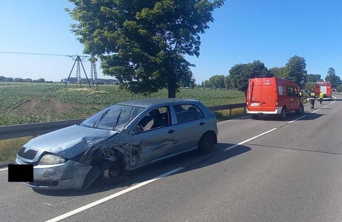 Miał 2 promile alkoholu we krwi. Zderzył się czołowo z innym pojazdem