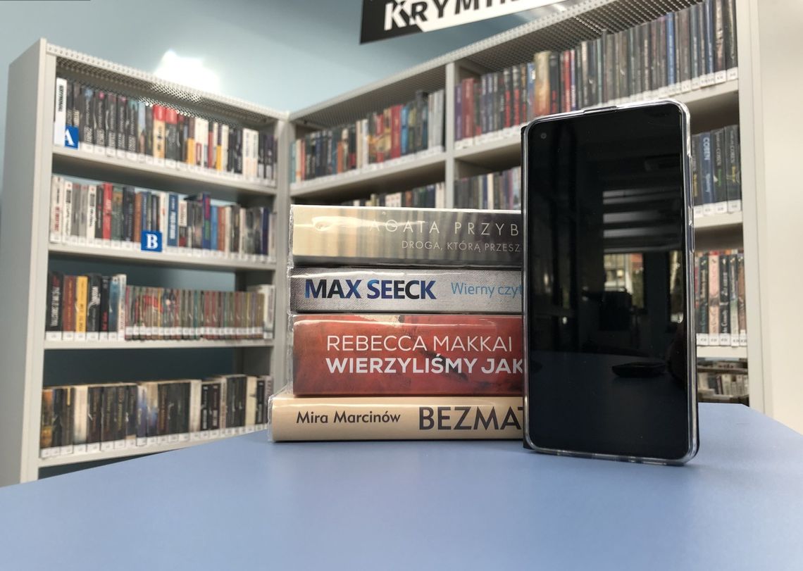 "Książka na telefon" w tczewskiej bibliotece
