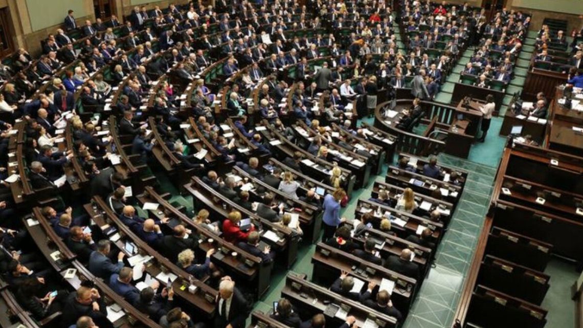 Lewica przeskoczyła Brauna. Jest najnowszy sondaż sejmowy