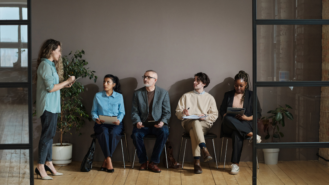 Nagły spadek ofert pracy. Chwilowa zapaść, czy tak już będzie? Nagły spadek ofert pracy. Chwilowa zapaść, czy tak już będzie?