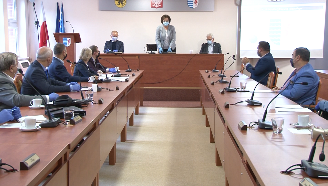 Najkrótsza sesja nadzwyczajna Rady Powiatu Tczewskiego - co wydarzyło się podczas posiedzenia?
