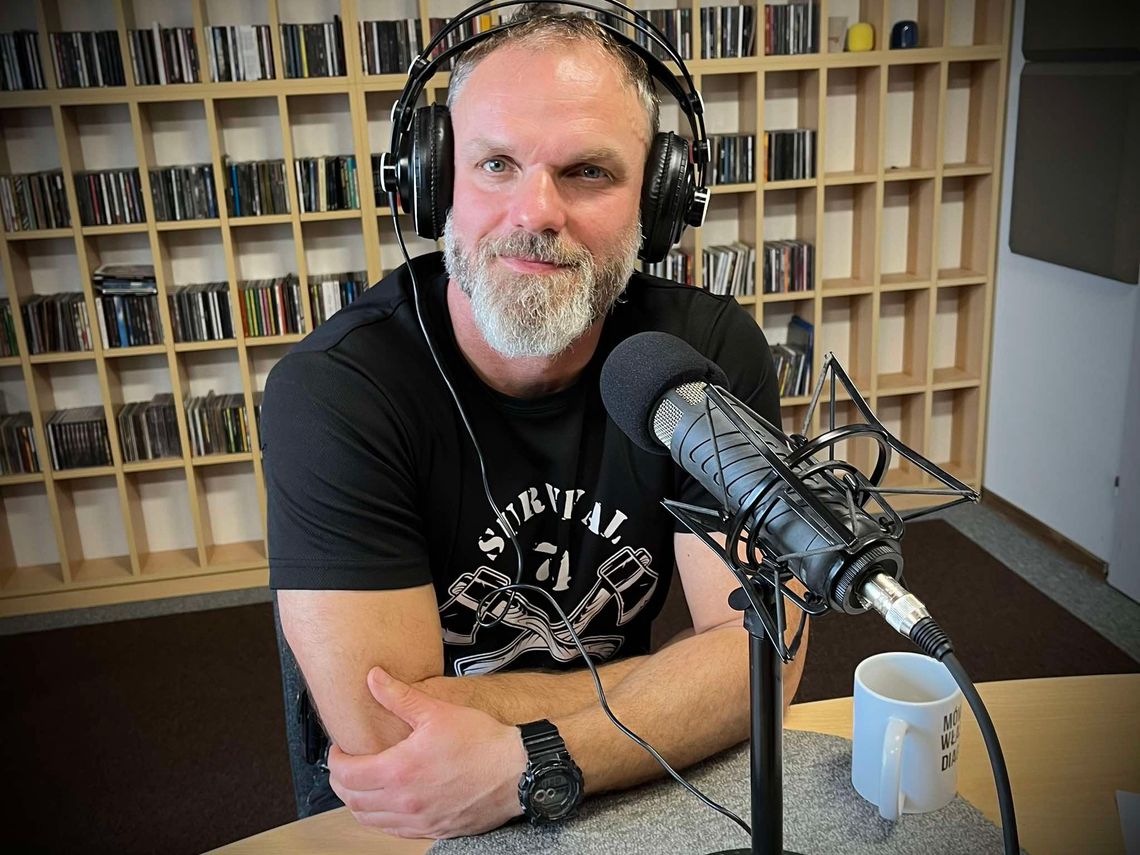 Natura Okiem Artura#21: o opadaniu liści, mewiej łasze oraz strzyżyku