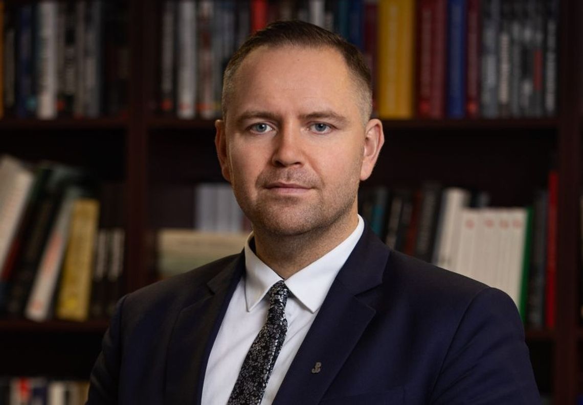 Nawrocki przekazuje mieszkanie na cele charytatywne. Ale to nie kończy afery