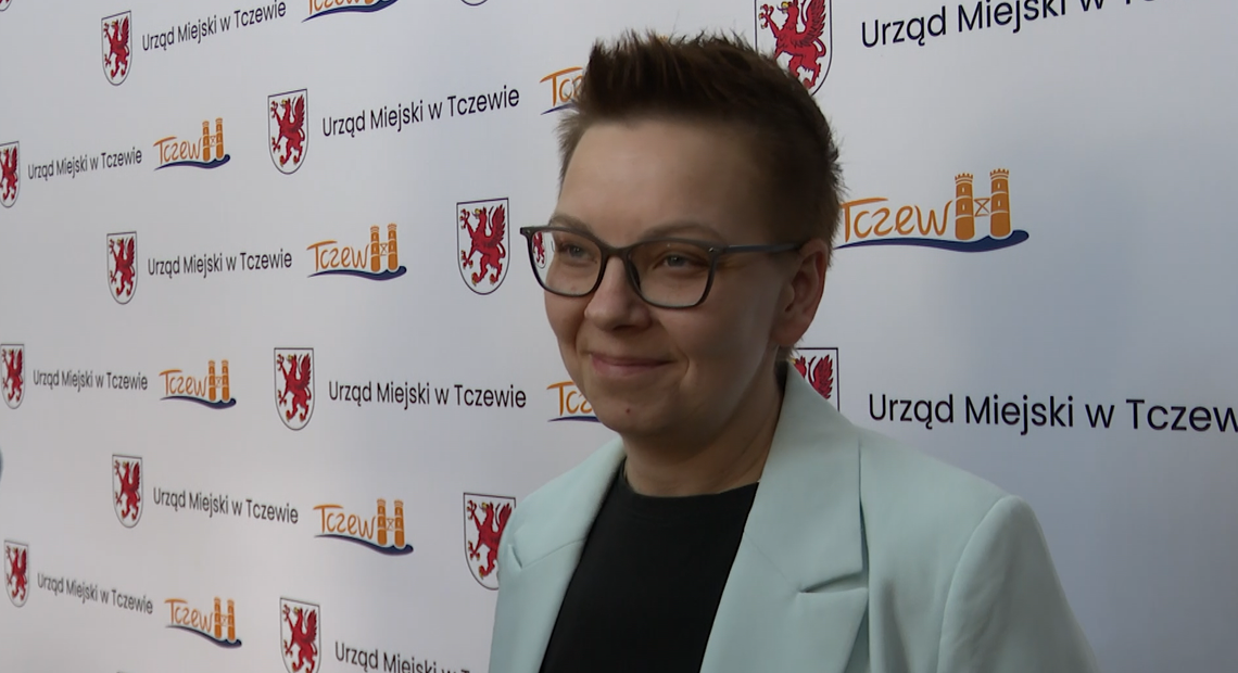 Nie każdy bohater nosi pelerynę. Niektórzy prowadzą autobus Nie każdy bohater nosi pelerynę. Niektórzy prowadzą autobus