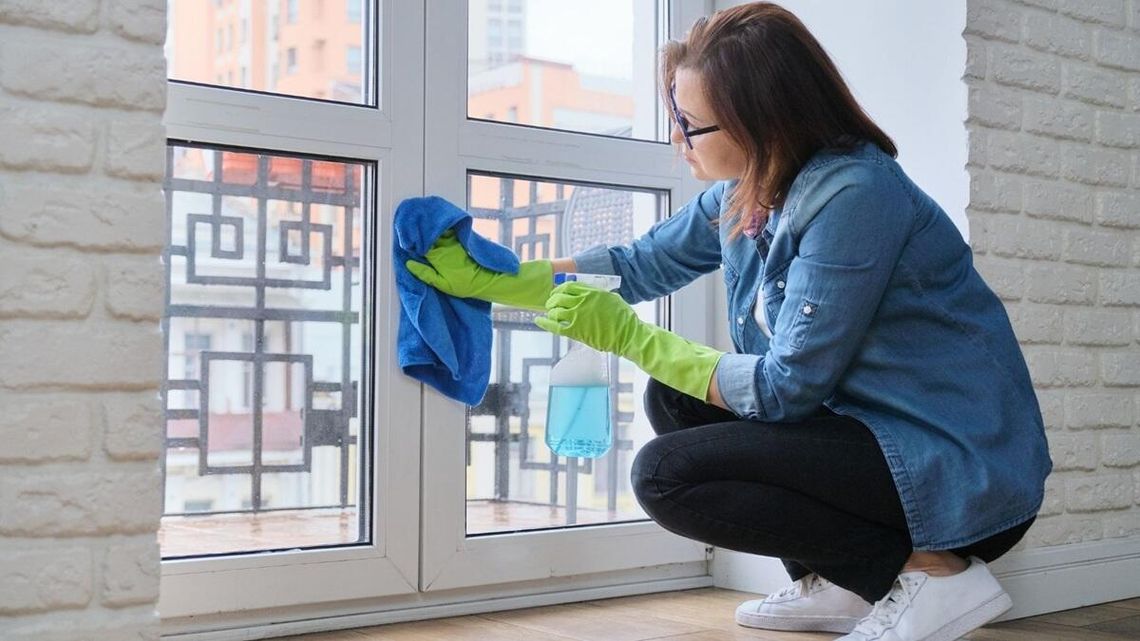 Nikt za nią nie płaci, a jest warta tysiące. Tyle kosztuje praca domowa kobiet i mężczyzn