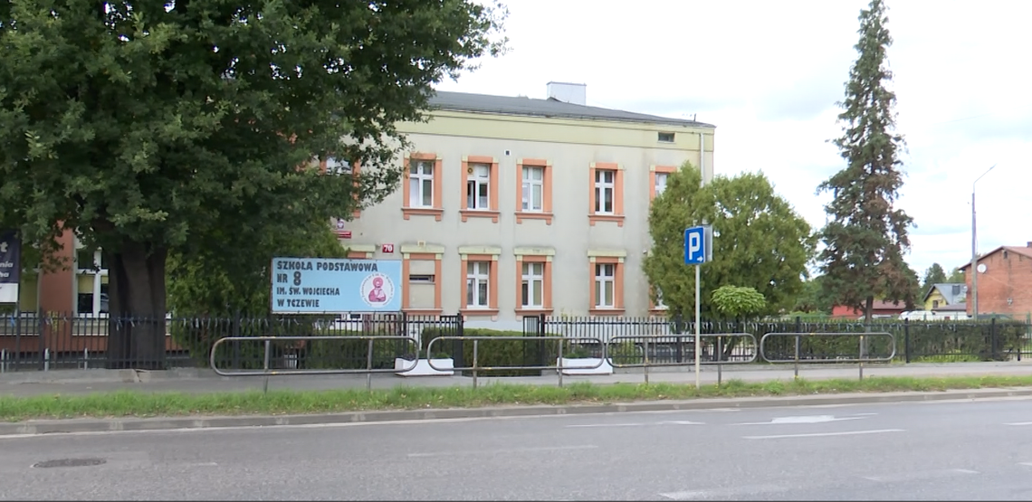 Nowy rozdział w historii SP8 w Tczewie. Prezydent Łukasz Brządkowski przedstawia plan dla „Ósemki” Nowy rozdział w historii SP8 w Tczewie. Prezydent Łukasz Brządkowski przedstawia plan dla „Ósemki”
