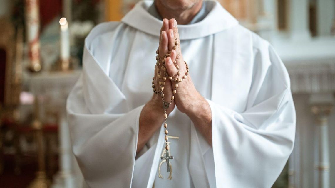 Oskarżył proboszcza o molestowanie i pobił. Sąd wydał wyrok