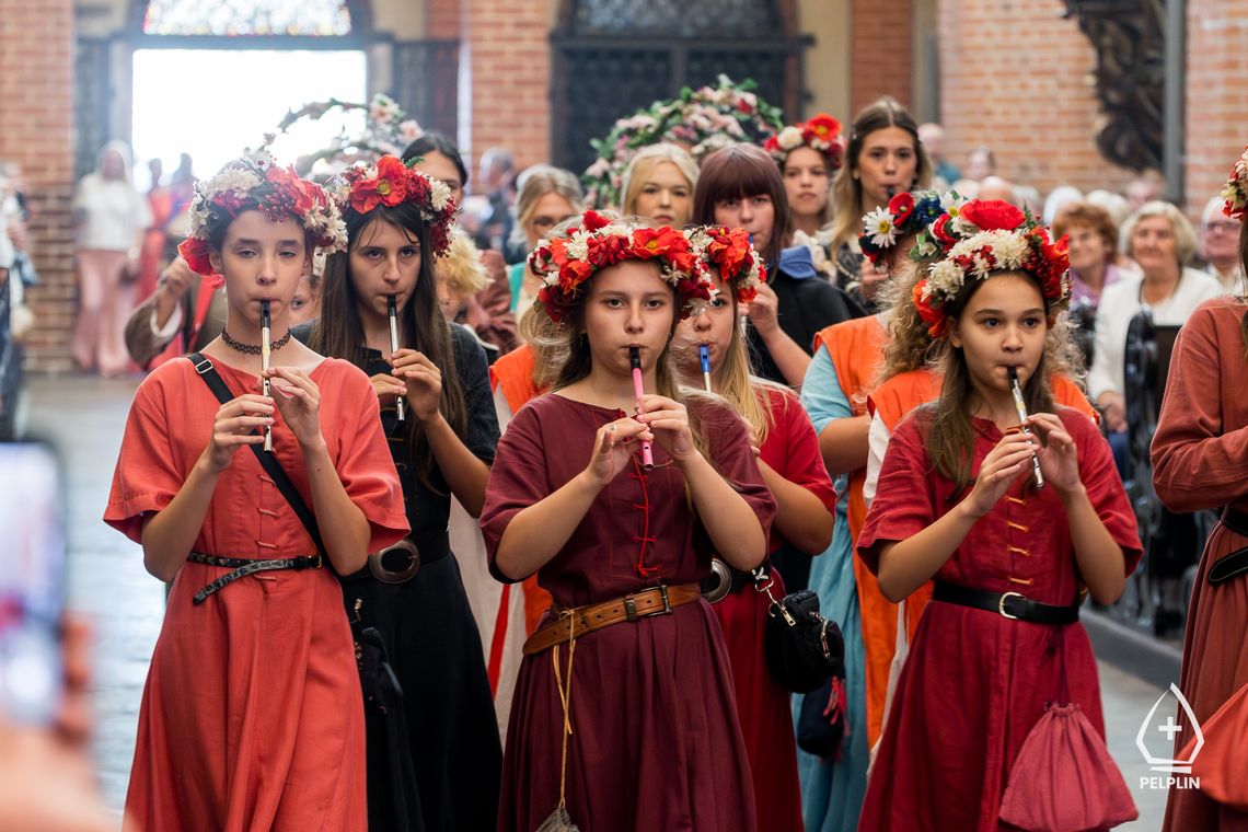 Pelplin: Jarmark Cysterski 2025 za nami [ZDJĘCIA]