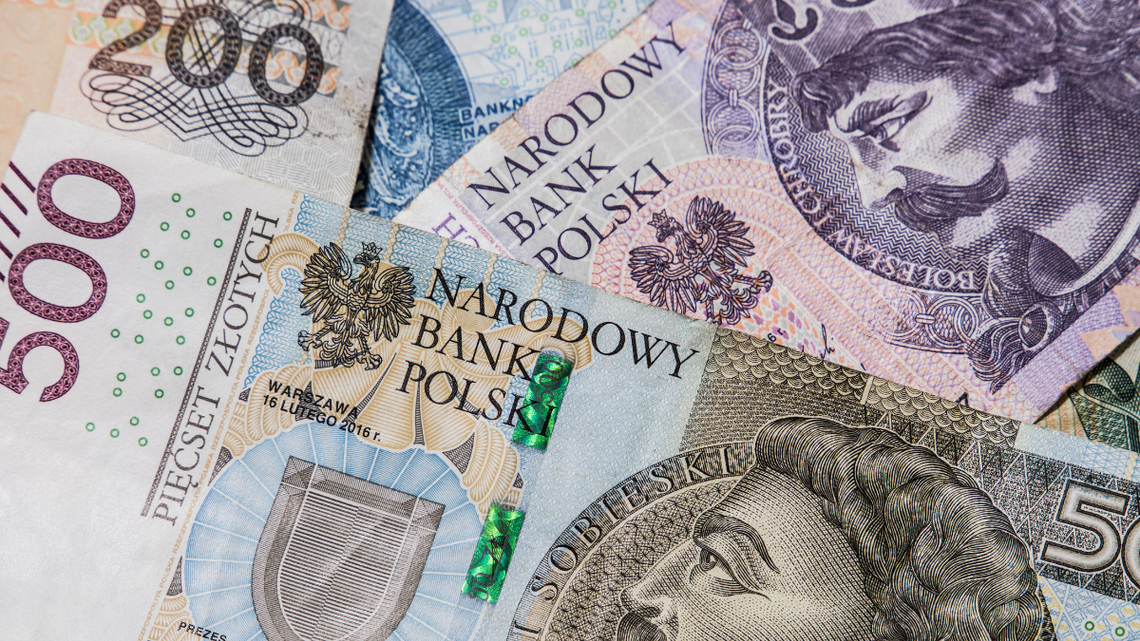 Pierwsze renty wdowie trafiły już do emerytów. Odmowy też Pierwsze renty wdowie trafiły już do emerytów. Odmowy też