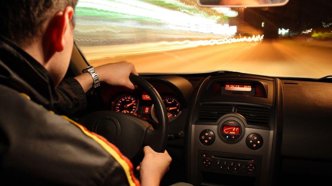 Podrasowane samochody i 300 km/h na liczniku. Czas na traktowanie przeróbek „z pełną surowością”