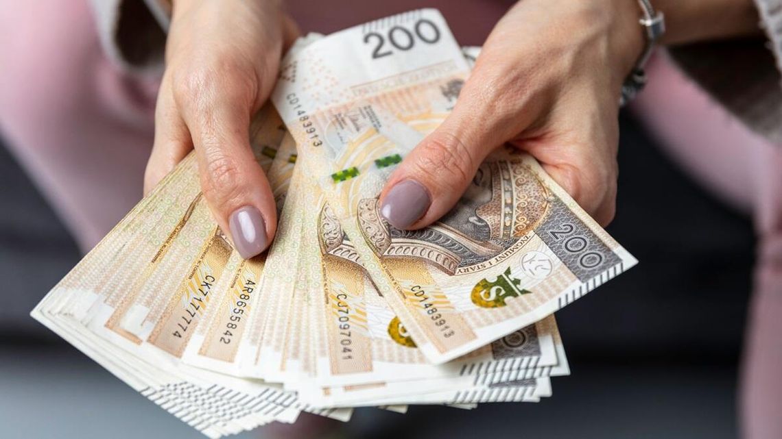 Policjanci biorą łapówki. Problem ma nie tylko drogówka