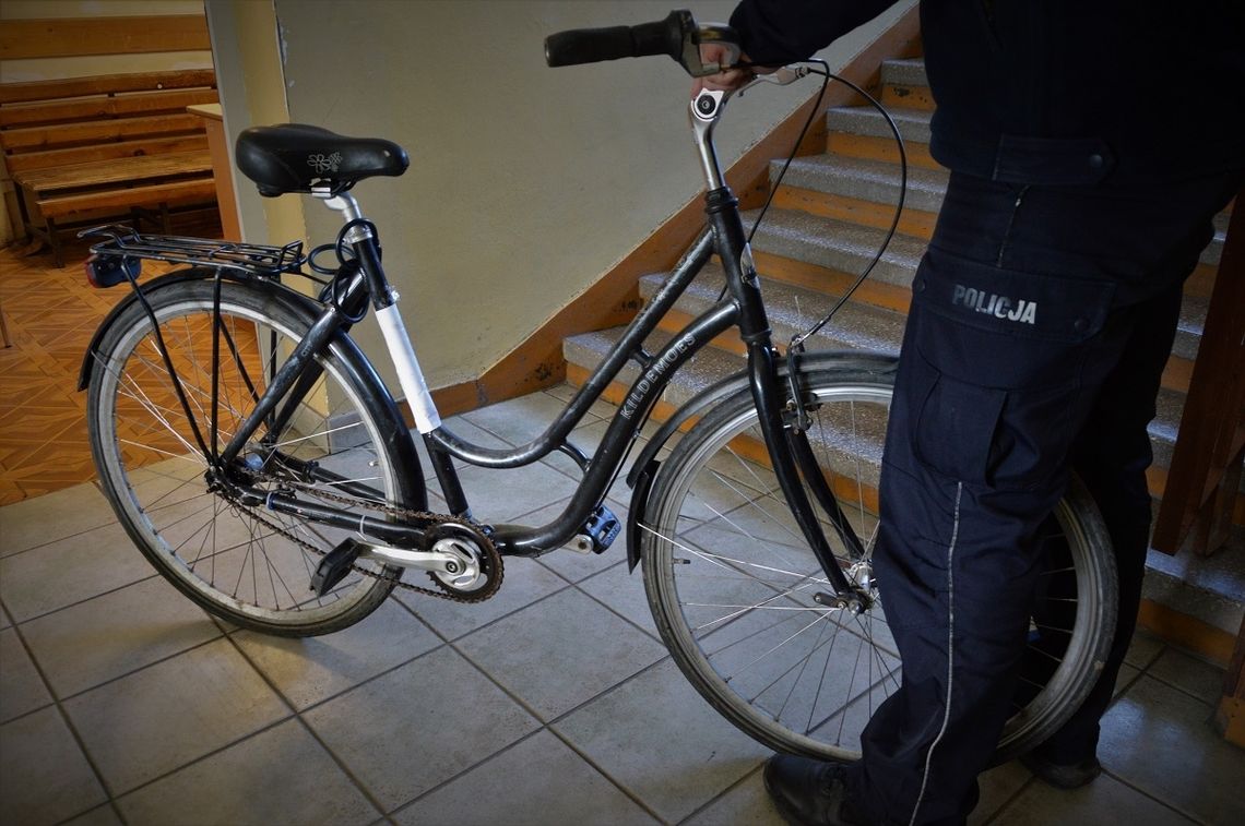 Policjanci odzyskali skradziony rower. Teraz szukają jego właściciela